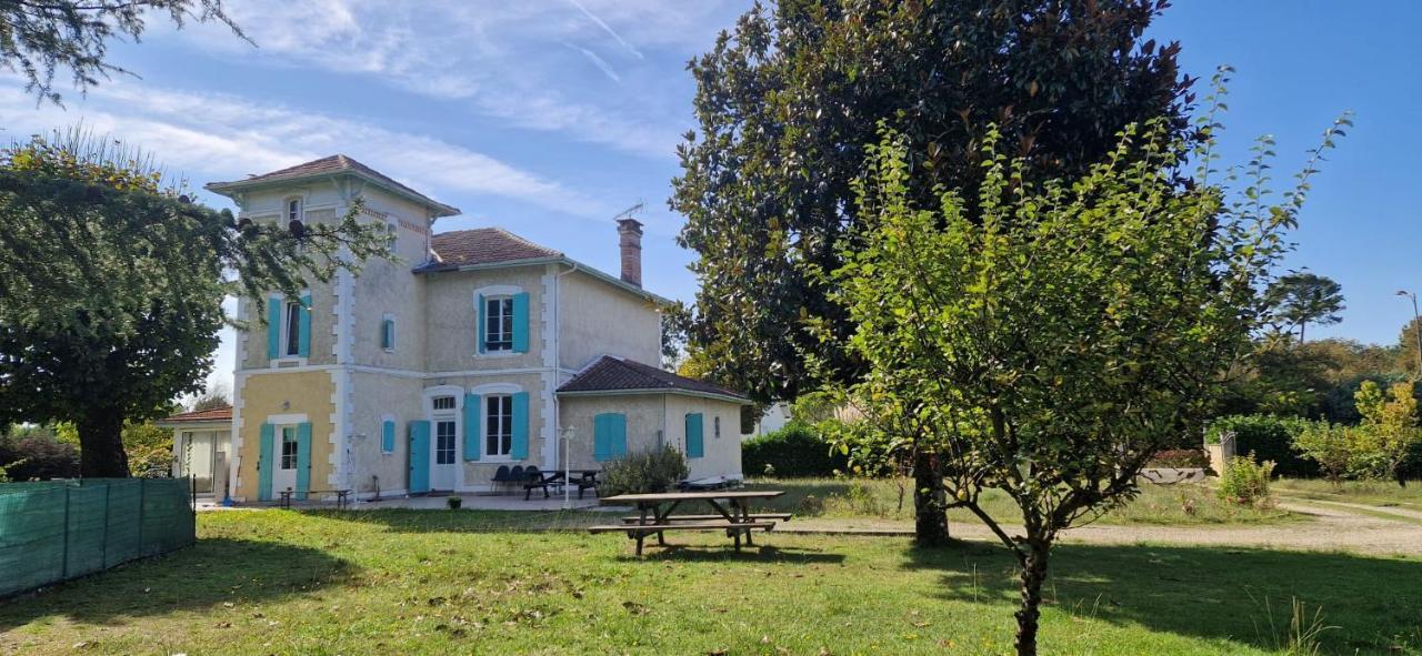 Villa Avec Piscine Et Billard Sabres Zewnętrze zdjęcie