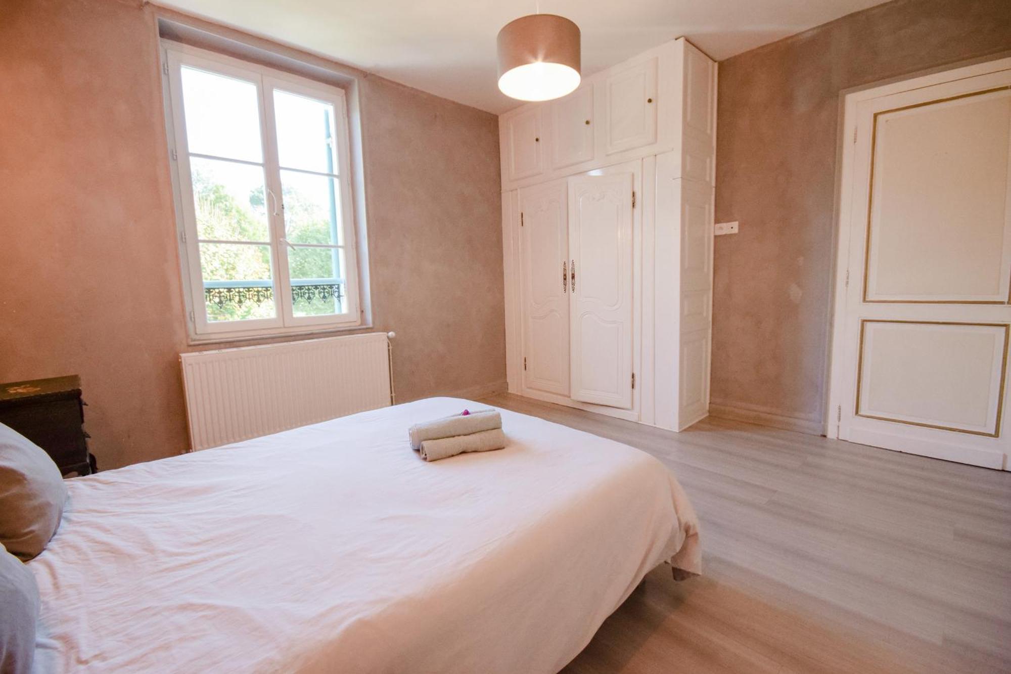 Villa Avec Piscine Et Billard Sabres Zewnętrze zdjęcie