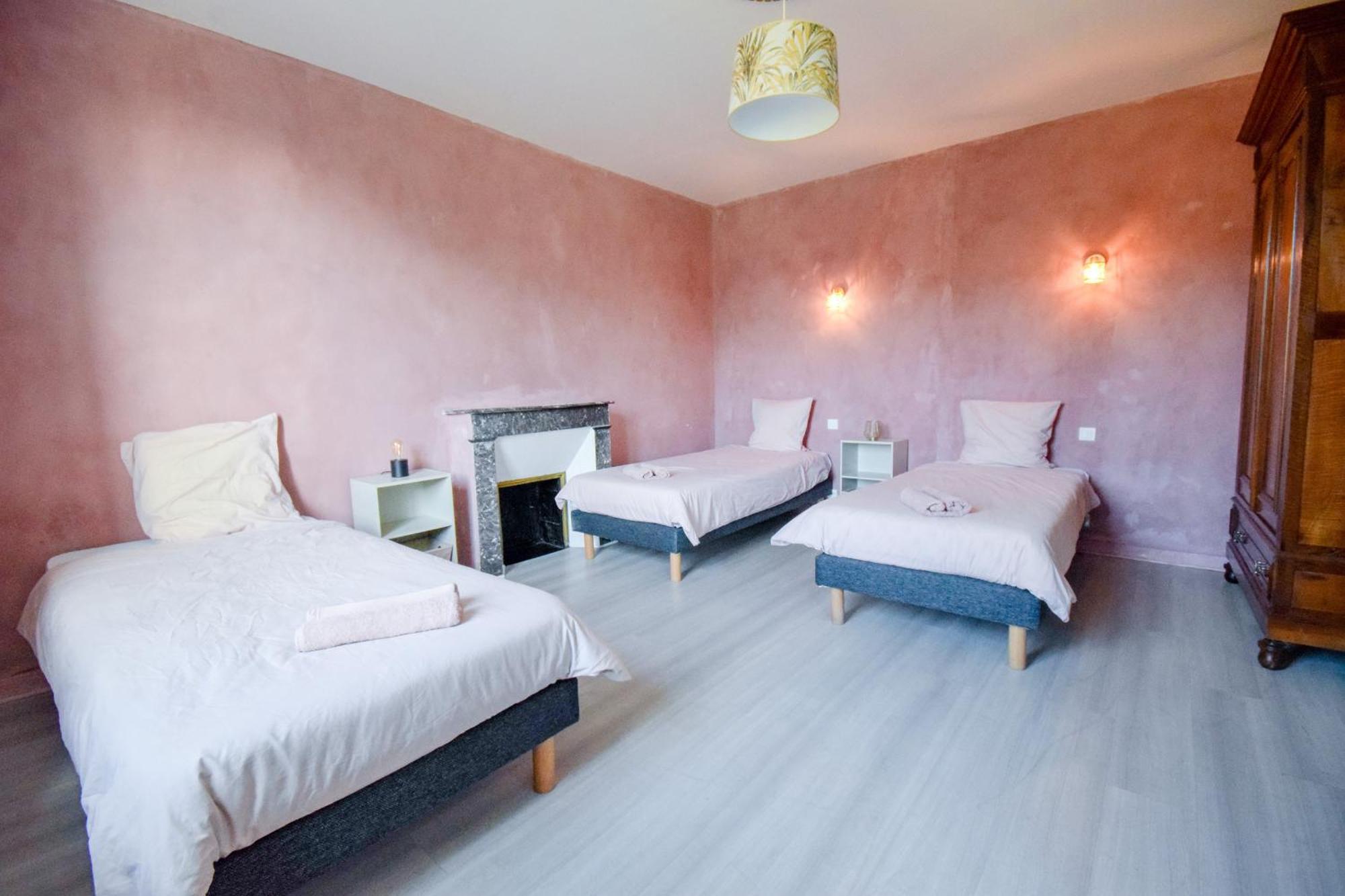 Villa Avec Piscine Et Billard Sabres Zewnętrze zdjęcie